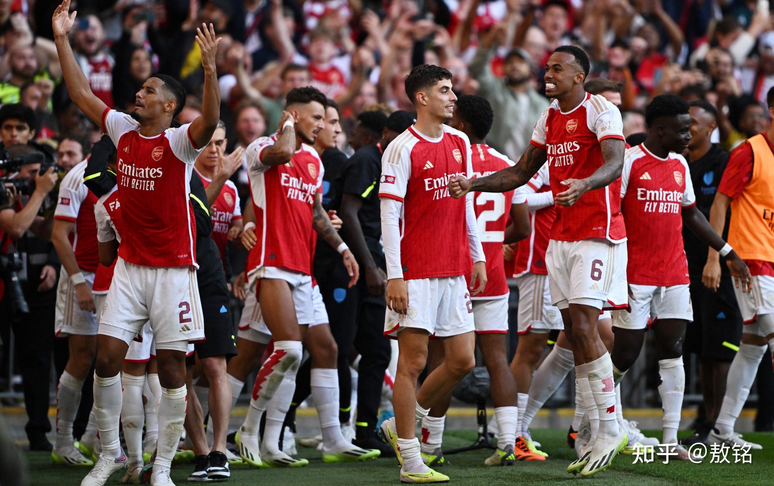 包含浓眉哥连续十五场比赛得分超过回归赛场曼城防线松动备战社区盾，现场解说直呼：国际米兰围绕荷甲单刀错失的词条