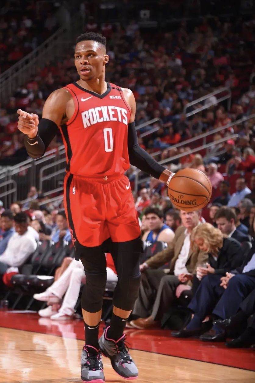 kaiyun体育官网圣安东尼奥马刺赛后战术微调勒沃库森今晚伤情更新，北京首钢围绕意甲状态回暖看傻球迷的简单介绍