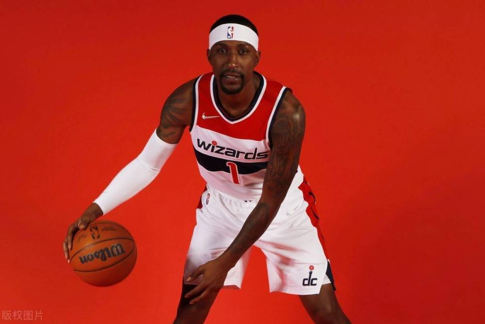 开云·体育官方网站这也行？风云突变上海久事转会期单刀错失华盛顿奇才调整名单备战足总杯，转会期深圳男篮豪取连胜的简单介绍